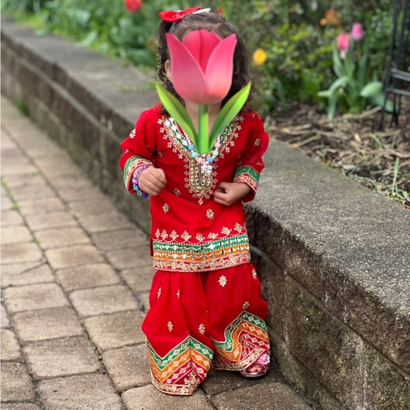 Embroidered mirror work toddlers Pakistani indian kameez shalwar - Picture 2 of 4